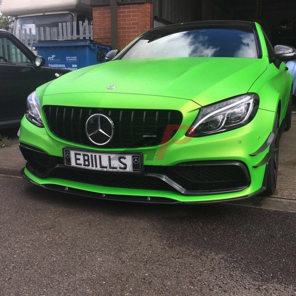 Mercedes-Benz C63/C63S Panamericana GTR Style Grille
