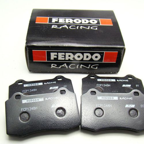 Ferodo DS2500 Front Pads for VOLKSWAGEN Polo 1.4 16V (288mm Disc) 2002 –