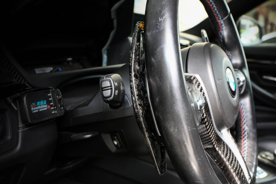 ARMASPEED – BMW 4 SERIES F83 M4 Shift paddles