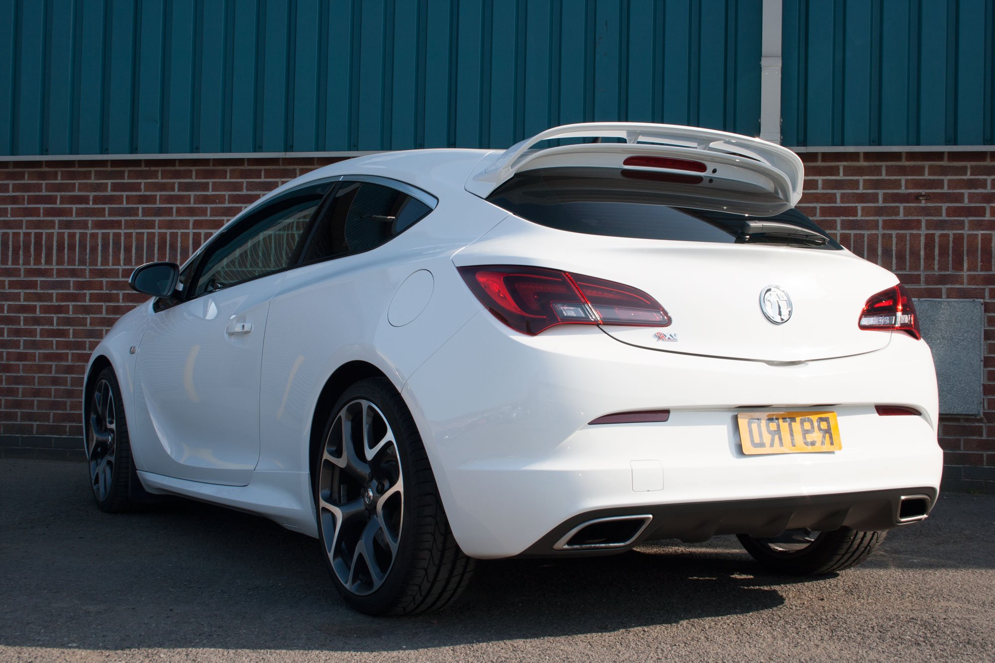 Scorpion Exhausts Vauxhall Astra J VXR Non GPF Model Only 2012 2015 Non-resonated cat-back system – OE Fitment